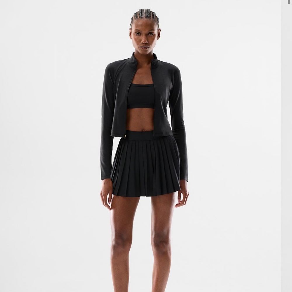Aritzia Move tech tennis pro black micro skirt